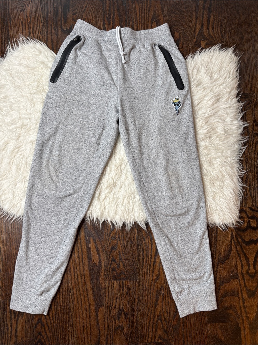 GOAT Brand Men’s Medium Gray Jogger Sweatpants Crown Goat Logo Zipper Pockets
